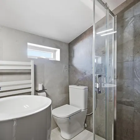 別荘 Maison Miramar - Pool & Confort Near The Center *